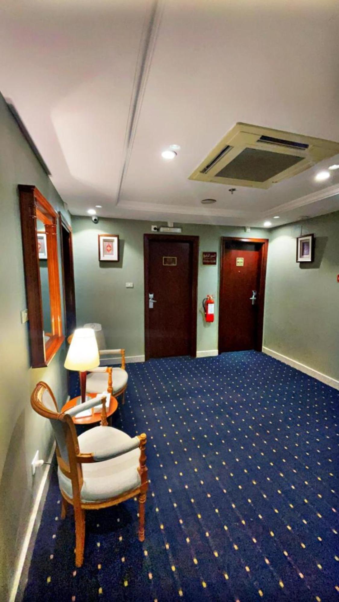 فندق المروج كريم Almorooj Kareem Hotel เจดดาห์ ภายนอก รูปภาพ