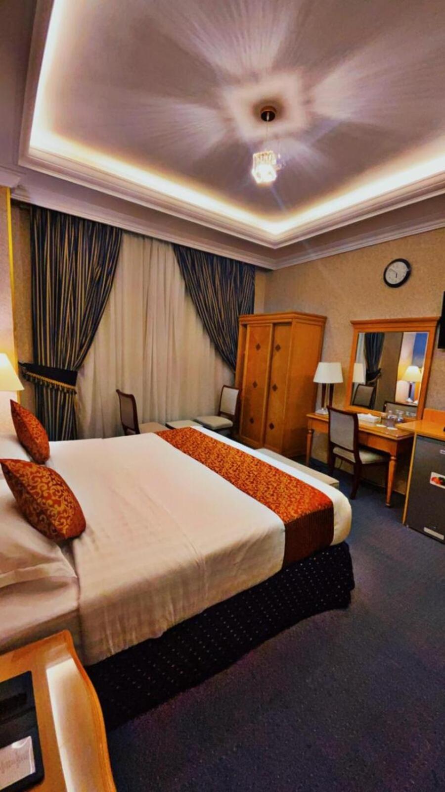 فندق المروج كريم Almorooj Kareem Hotel เจดดาห์ ภายนอก รูปภาพ